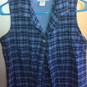 Cherokee blue plaid collard button up