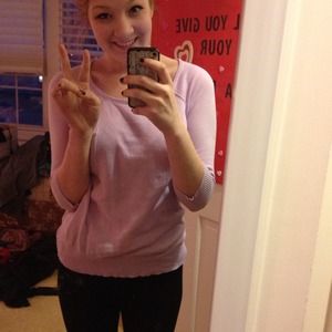 Pastel lavender 3/4 sleeve sweater with pocket