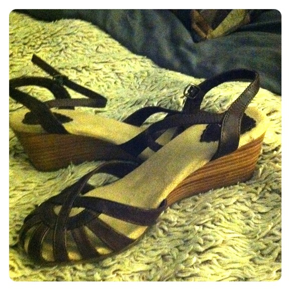 BC Footwear wedge heels NWOT
