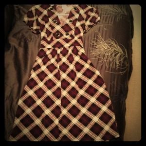 Heart and sole plaid dress, worn twice, very comfy