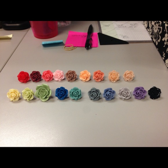 handmade by shannonxmichelle Jewelry - Bundle for @divaday21- first payment