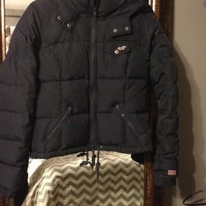 🎀S0LD🎀Hollister winter down jacket