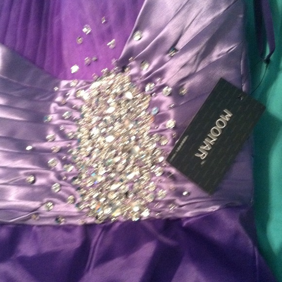 Moonstar prom/homecoming/wedding guest dress - Picture 2 of 4