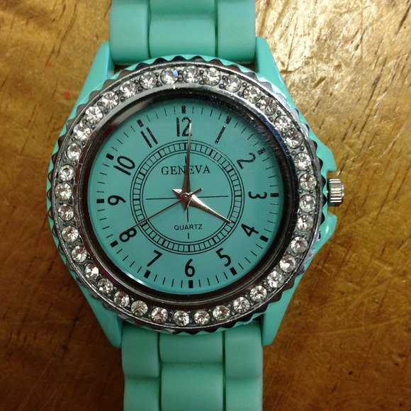 💢Traded💢Tiffany color rhinestone watch