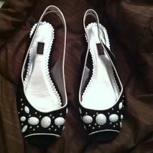 Black open toe shoes