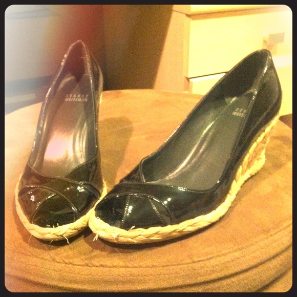 ReDuCeD Stuart Weizman authentic wedge sandals!!