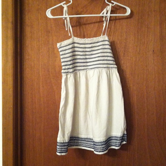 HOLD Maternity tank