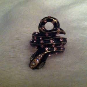 ❗Reduced❗Betsy Johnson snake ring