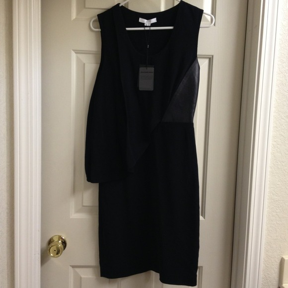 Alexander Wang Dress w/ leather detail - Picture 2 of 4