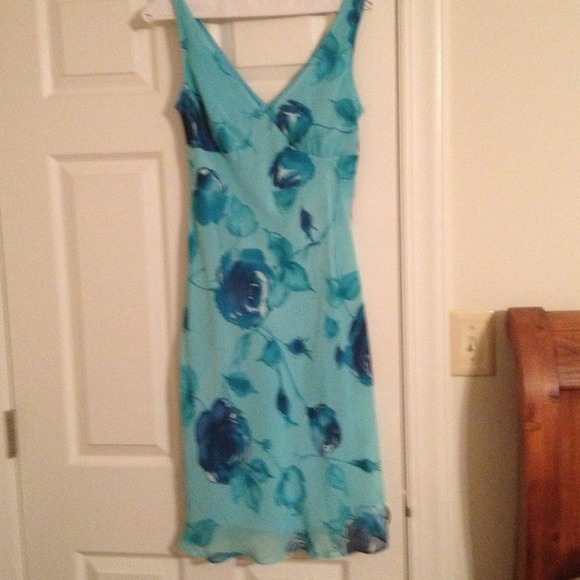 ❗Reduced❗💠Lovely, flattering, two layer dress💠