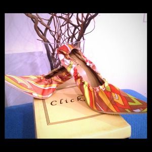 2pairs of Click heels.