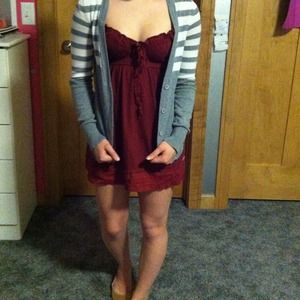 Burgundy Hollister dress:)