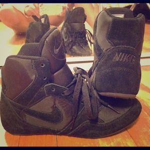 Black Nike Boxer Shoes