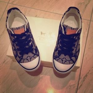 New COACH Barrett Shoes❤