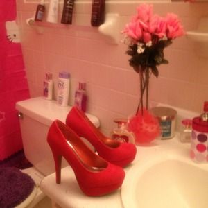 Orange and gold rouge pumps brand new