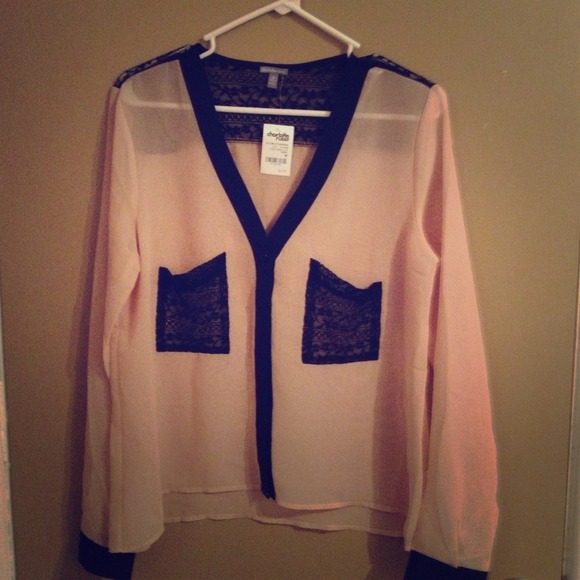Pink/black lace top!