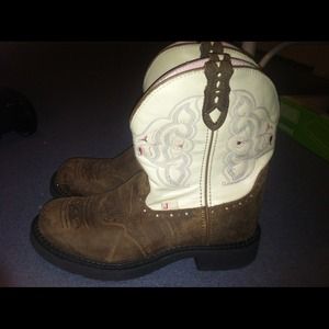 ******Trading******Justin cowgirl boots