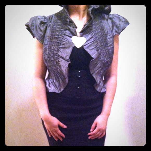 Cropped dress jacket