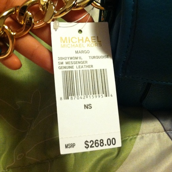 Michael Kors Margo NWT Authentic - Picture 2 of 4