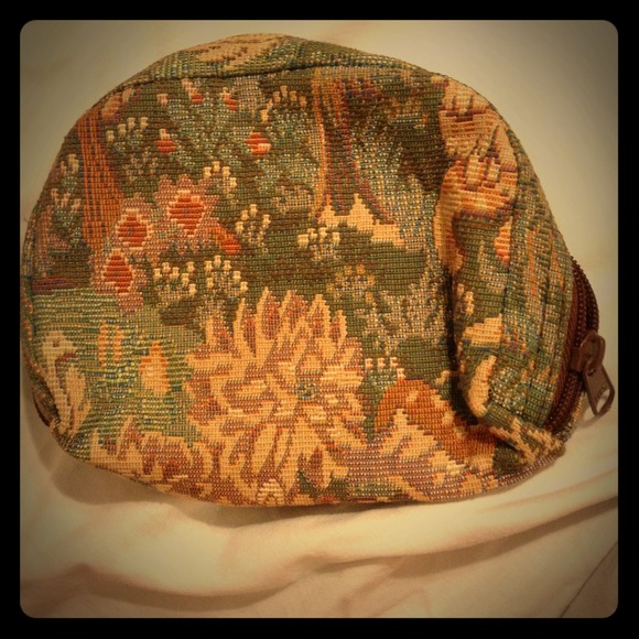 Tapestry bag - Picture 1 of 4