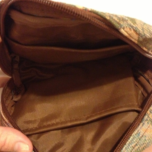 Tapestry bag - Picture 2 of 4