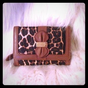 🎊SOLD in bundle🎉Brand new Jessica Simpson wallet