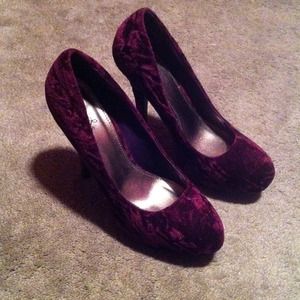 Deep purple velvet high heel