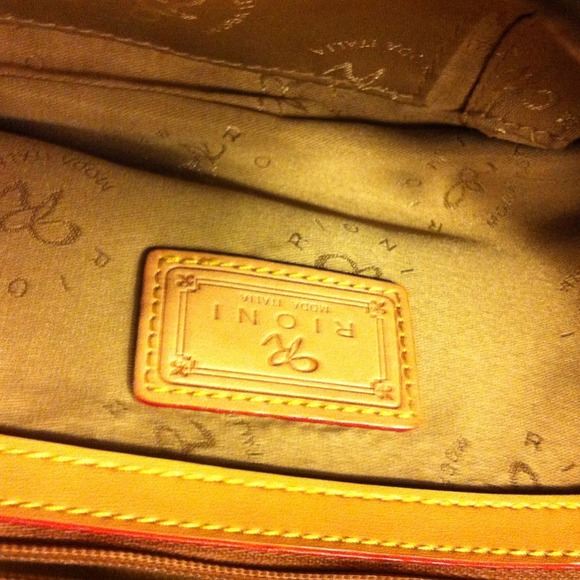 Authentic Rioni small handbag - Picture 2 of 4