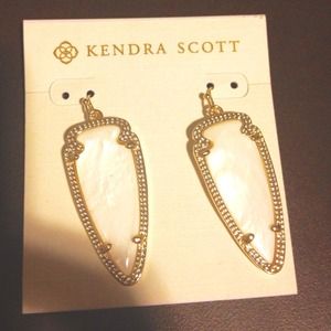 Kendra Scott Gold and White Marble Dangle Earrings