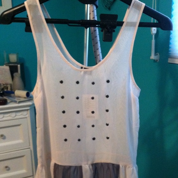 🚫SOLD🚫Sheer grey and light pink tank