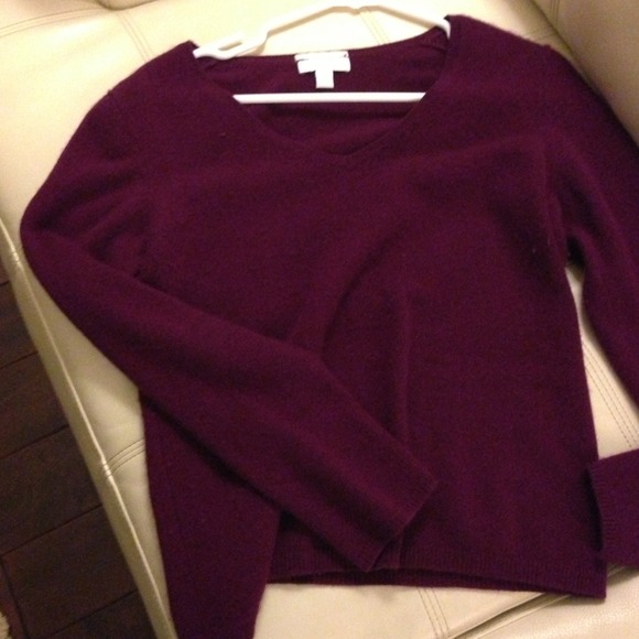 Charter club cashmere sweater deep wine