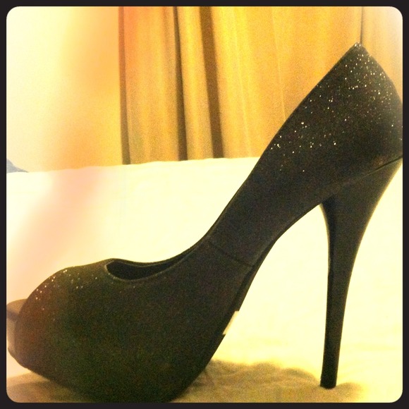 Love culture black glitter heels !