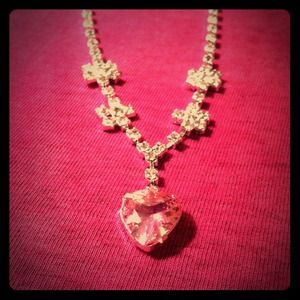Pink heart rhinestone necklace.