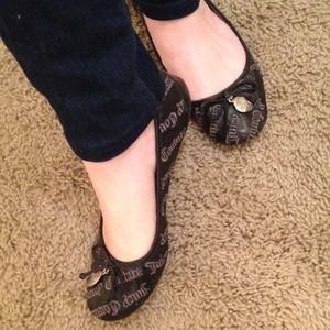 Juicy Couture black leather ballet flats
