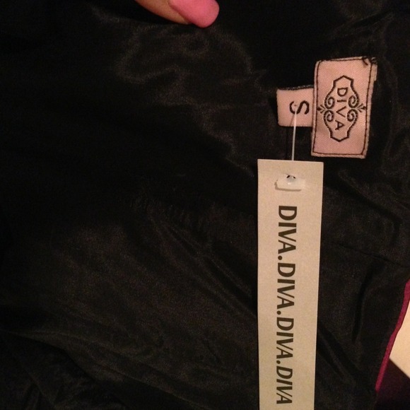 Brand New Diva Halter Mini Dress - Picture 5 of 5