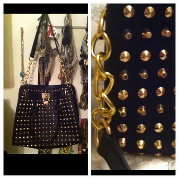NEW Black Stud Tote Handbag - Picture 2 of 4
