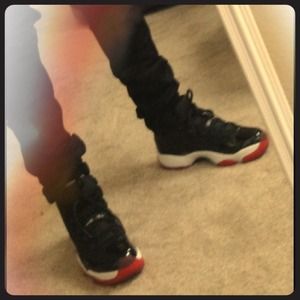 Jordan Retro Bred 11's