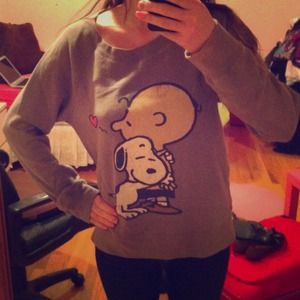 Charlie Brown & Snoopy pullover
