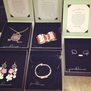 Jewelmint accessories!