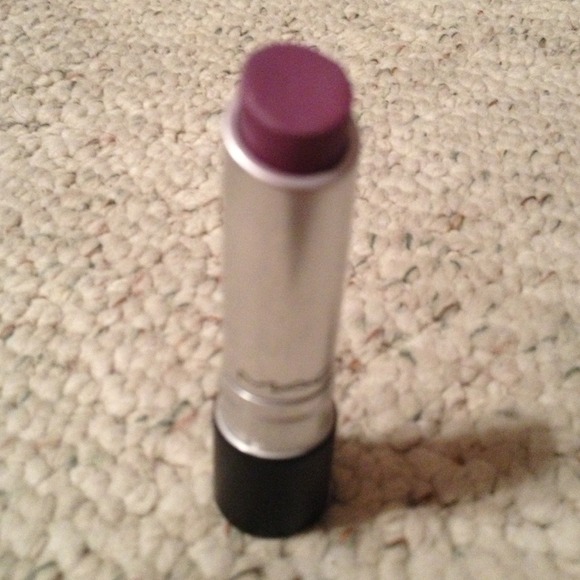 Mac lipstick