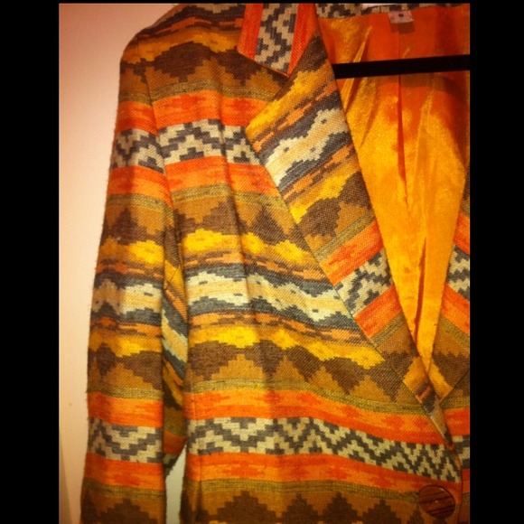 🚫bundled Vintage textured "Tribal"looking blazer - Picture 3 of 4