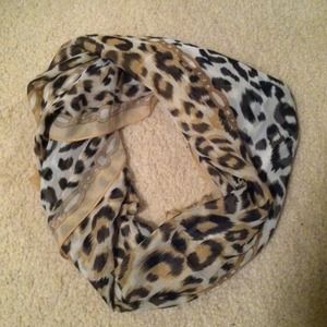 SOLD Leopard scarf