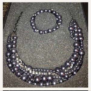 💢Bundle💢 coach bag, wristlet, ring and pearl set