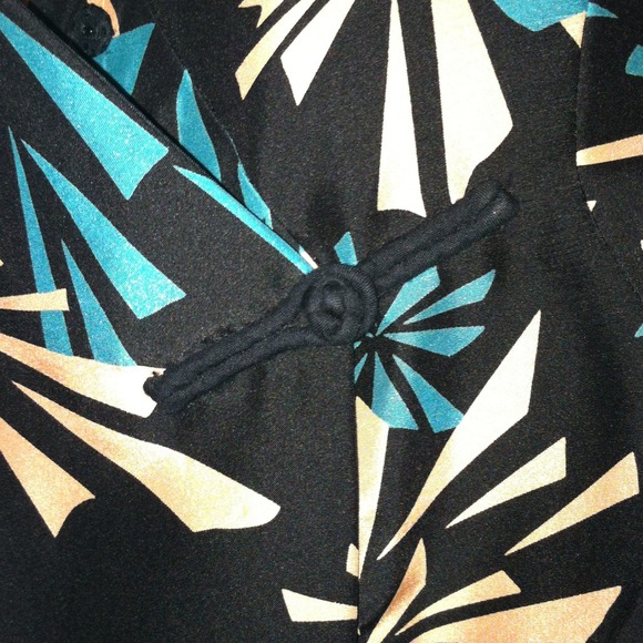 Marc Jacobs silk top: Size 2 - Picture 3 of 3