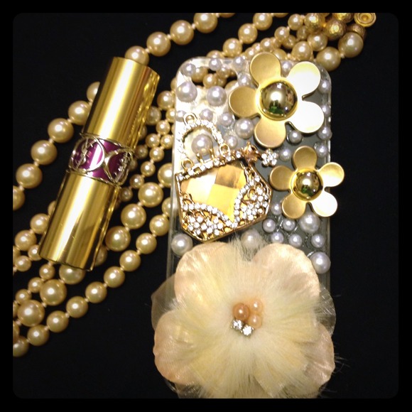 Classy and Fabulous...custom iPhone 5
