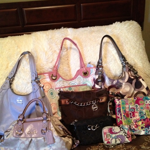 NFS -- only sharing.  Loving my new LV additions!