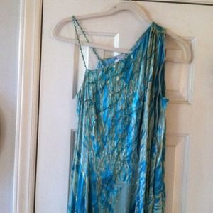 Size 8 long dress. Real with sequins! Size 8 long dress. Real with sequins!