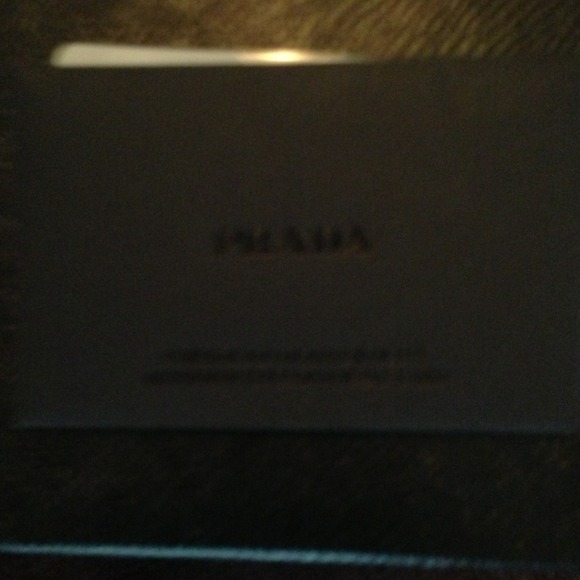 Prada authenticity card and box NOT for sale - Picture 4 of 4
