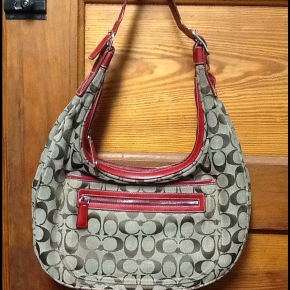 **Reduced** Coach shoulder bag