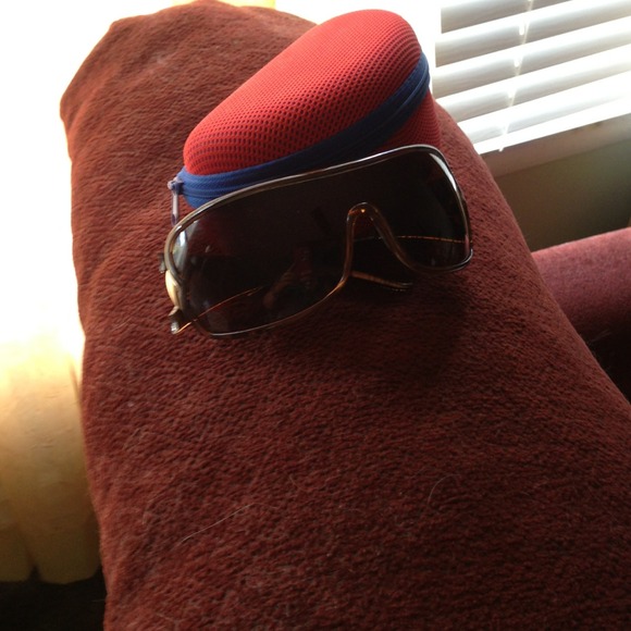 JUST CAVALLI Sunglasses